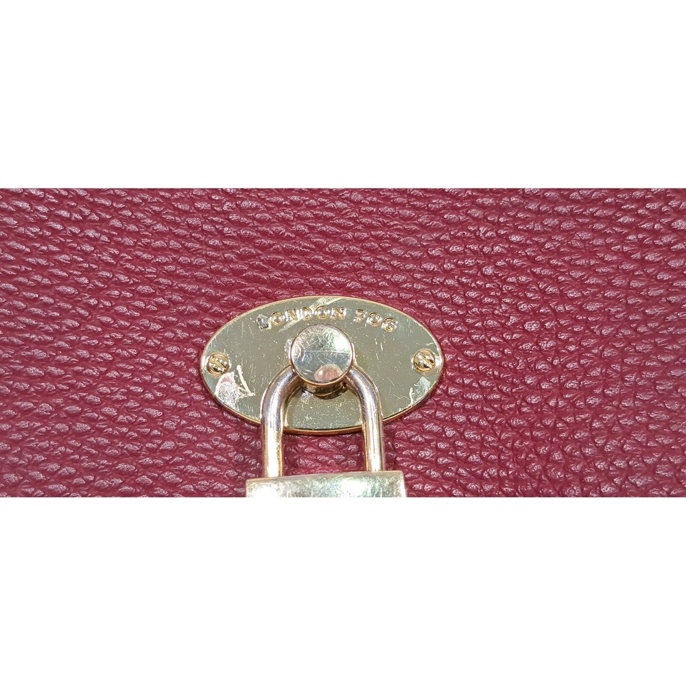 London Fog Burgundy Pebbled Faux Leather Crossbody Saddle Bag with Gold Padlock - Picture 6 of 12